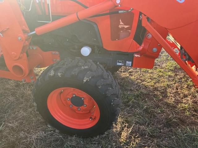 Image of Kubota L4701 equipment image 4