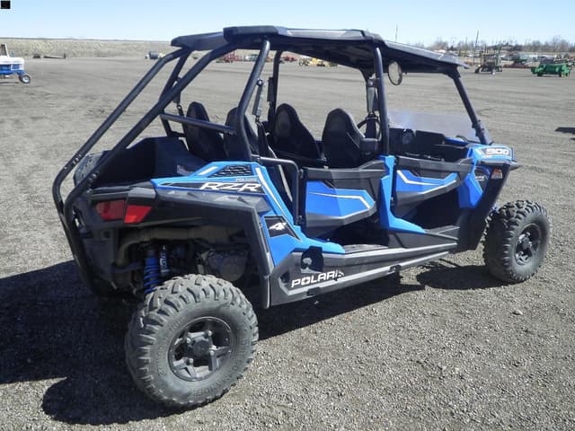 Image of Polaris RZR 900 equipment image 1