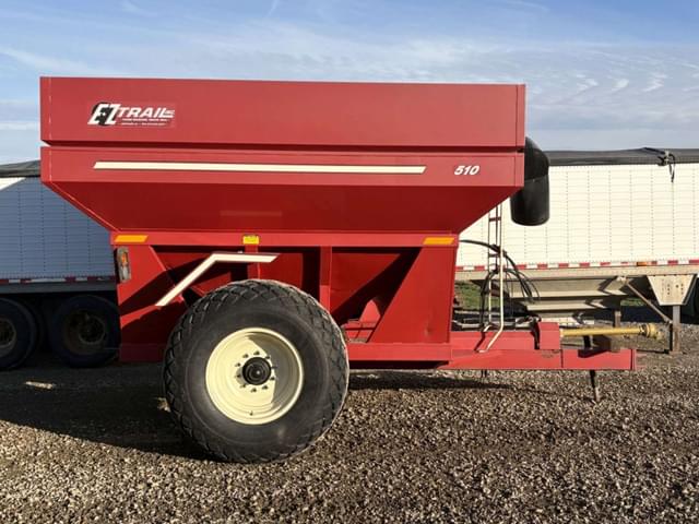 Image of E-Z Trail 510 equipment image 1