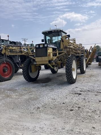Main image Ag-Chem RoGator 854