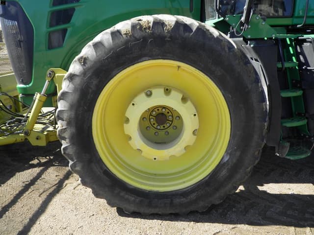 Image of John Deere 9330 equipment image 4