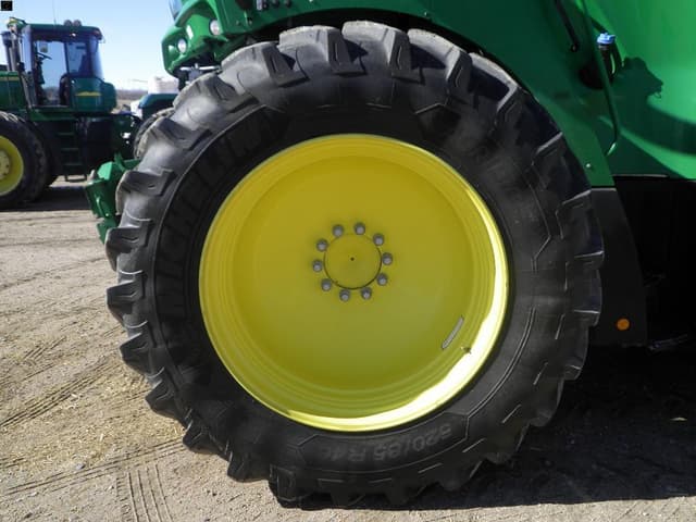 Image of John Deere 9900i equipment image 4