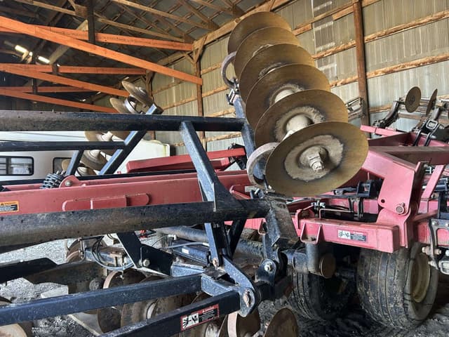 Image of Case IH Ecolo-Tiger 870 equipment image 2