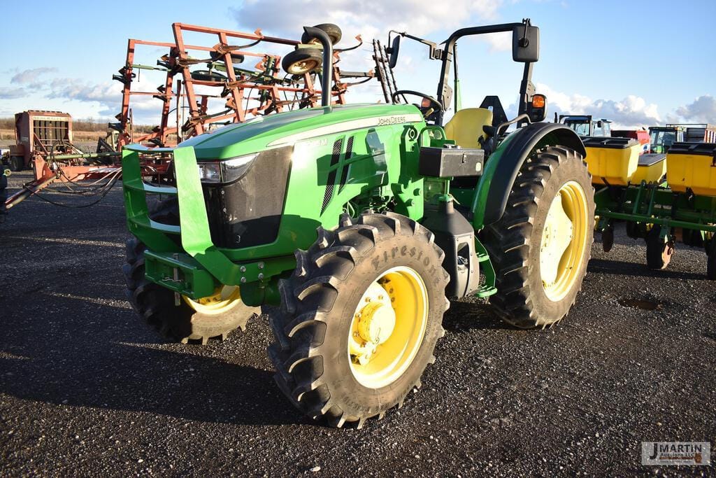 Main image John Deere 5085M