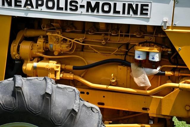 Image of Minneapolis-Moline G900 equipment image 3
