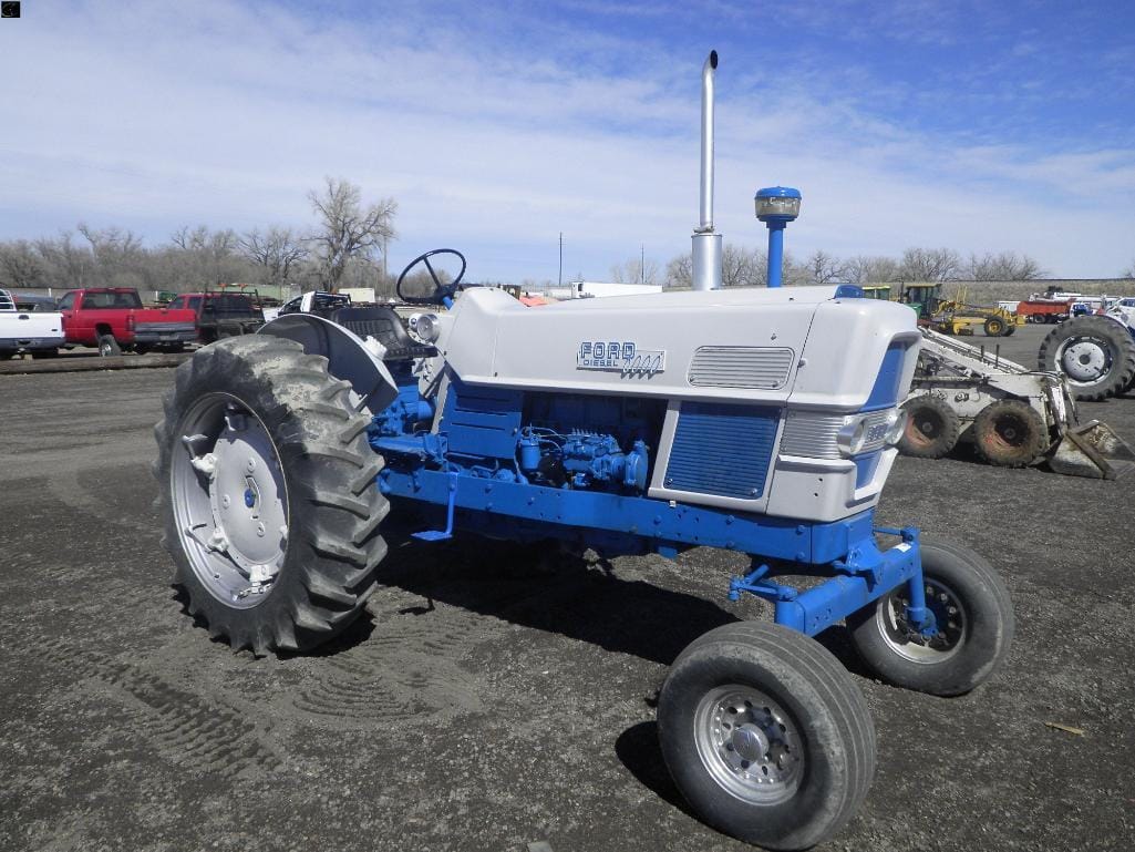 1963 Ford 6000 Equipment Image0