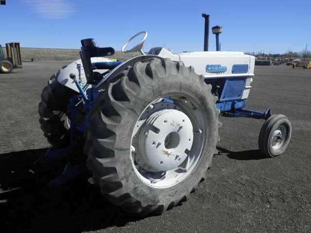 Image of Ford 6000 equipment image 1