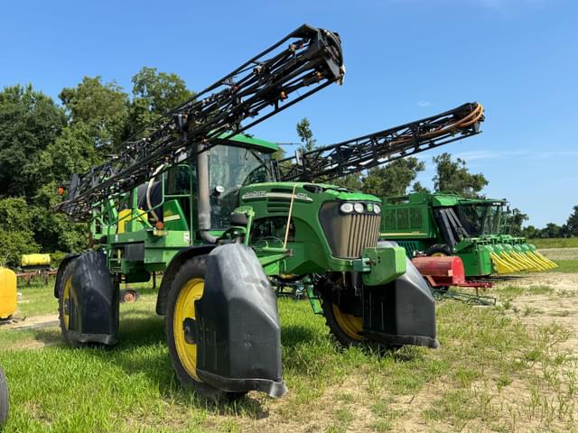 Image of John Deere 4720 equipment image 1