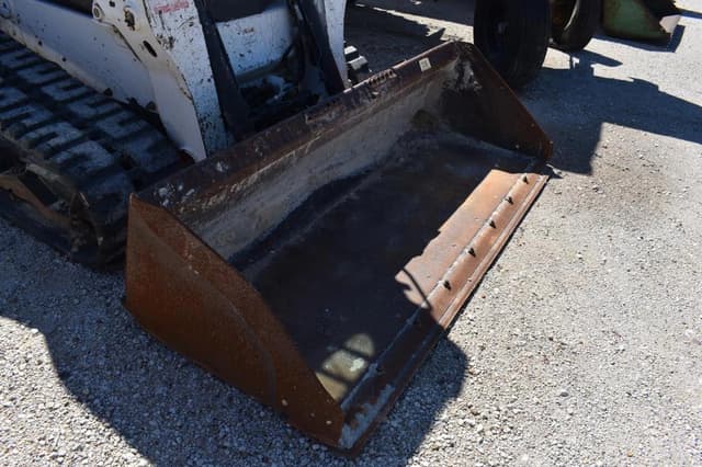 Image of Bobcat T770 equipment image 2