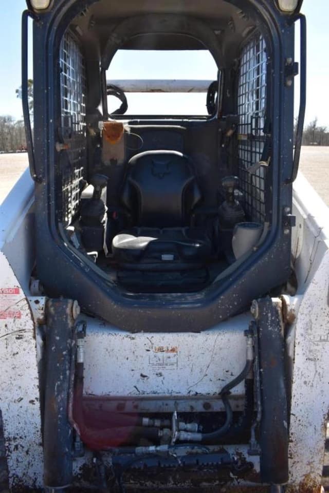 Image of Bobcat T770 equipment image 4