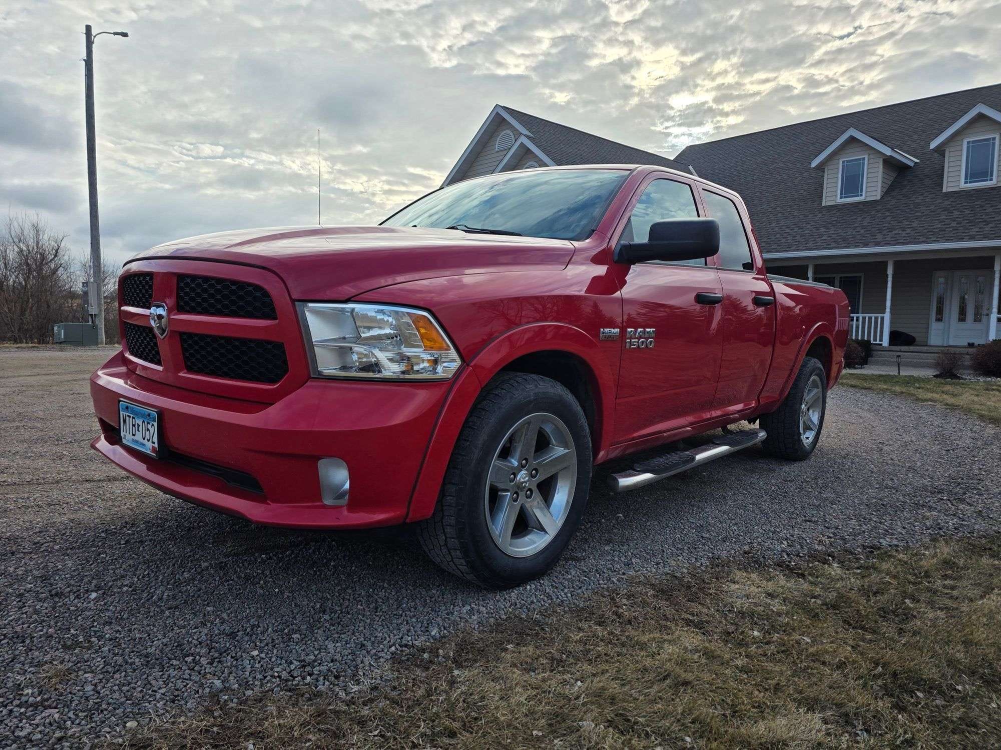 2013 Dodge Ram 1500 Equipment Image0