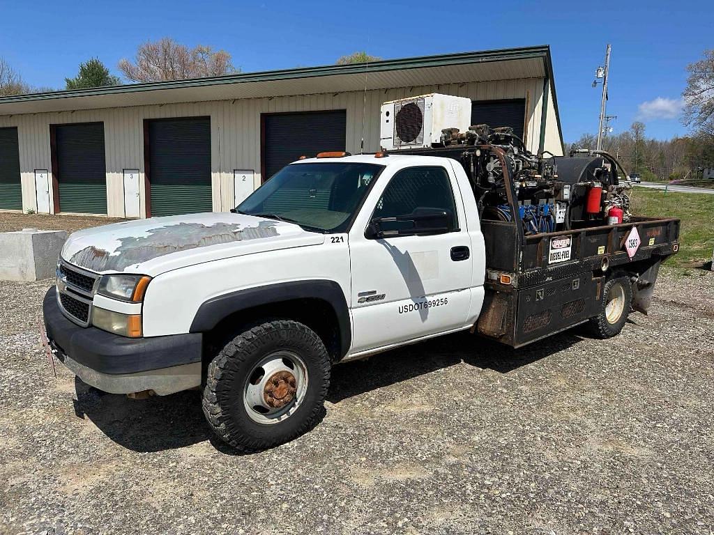 Image of Chevrolet 3500 Primary image
