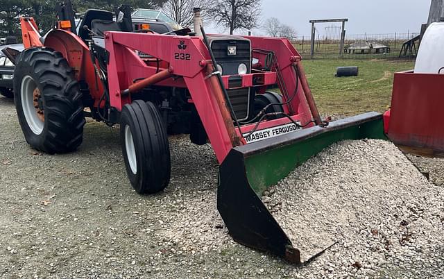 Image of Massey Ferguson 263 equipment image 3