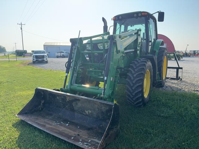 Image of John Deere 6150M equipment image 4
