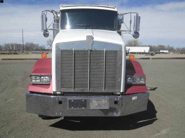 Image of Kenworth T800 equipment image 1