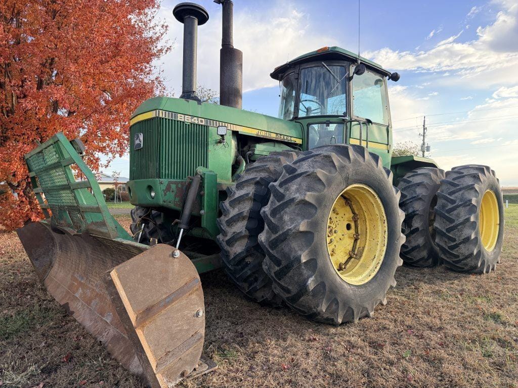 John Deere 8630H Equipment Image0