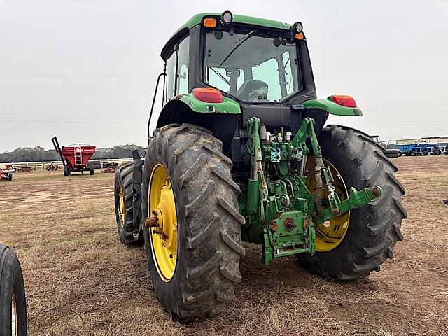 Image of John Deere 6155M equipment image 3