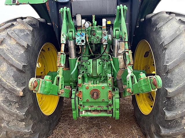 Image of John Deere 6155M equipment image 4