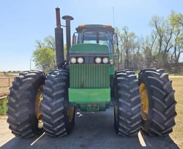 Main image John Deere 8650