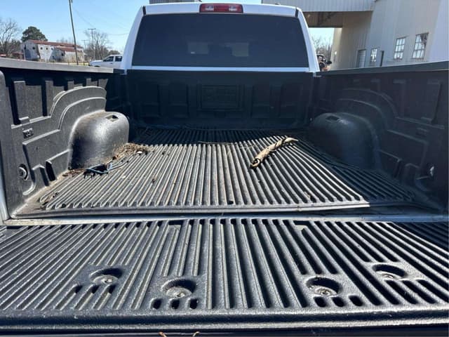 Image of Dodge Ram 1500 equipment image 2