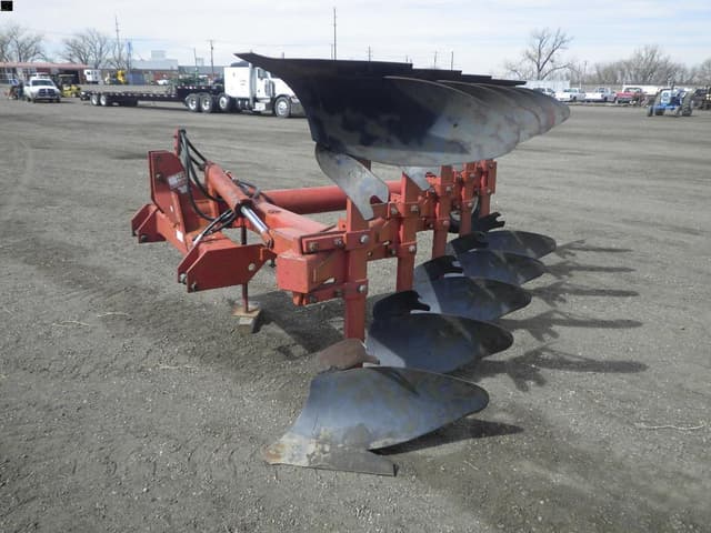 Image of Case IH 165 equipment image 3