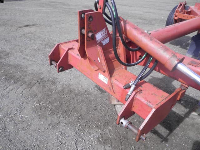 Image of Case IH 165 equipment image 4