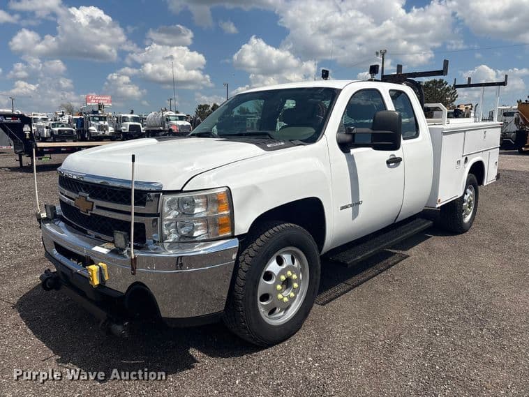 Image of Chevrolet 3500HD Primary image
