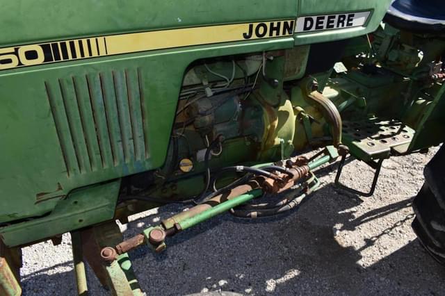 Image of John Deere 1050 equipment image 3