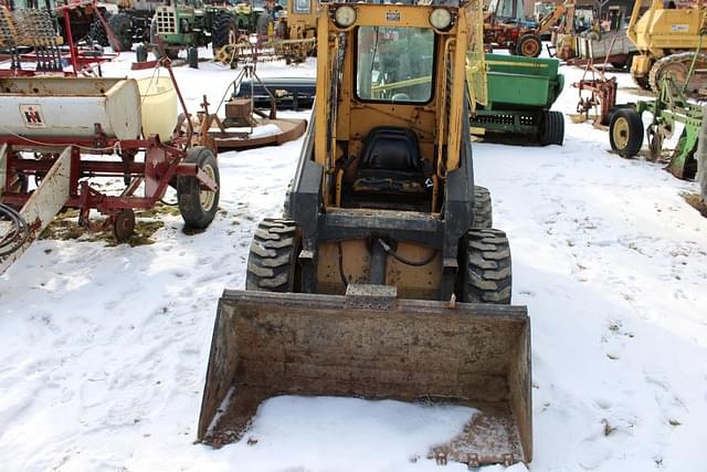 Image of New Holland L455 equipment image 1