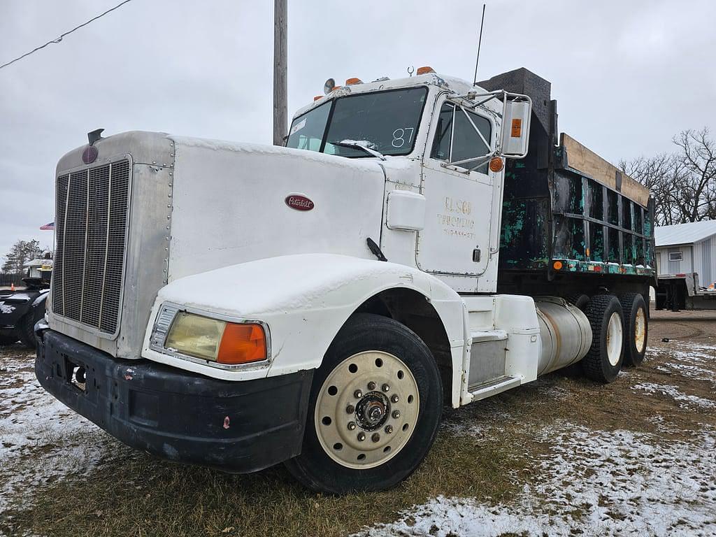 Image of Peterbilt 377 Primary image