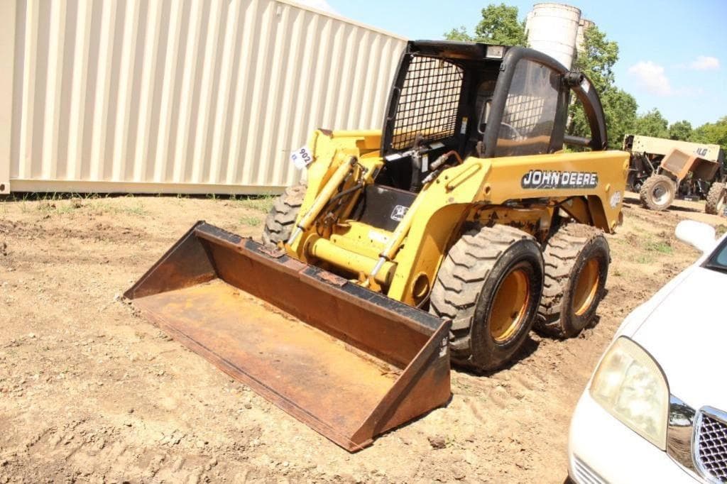 Image of John Deere 270 Primary image