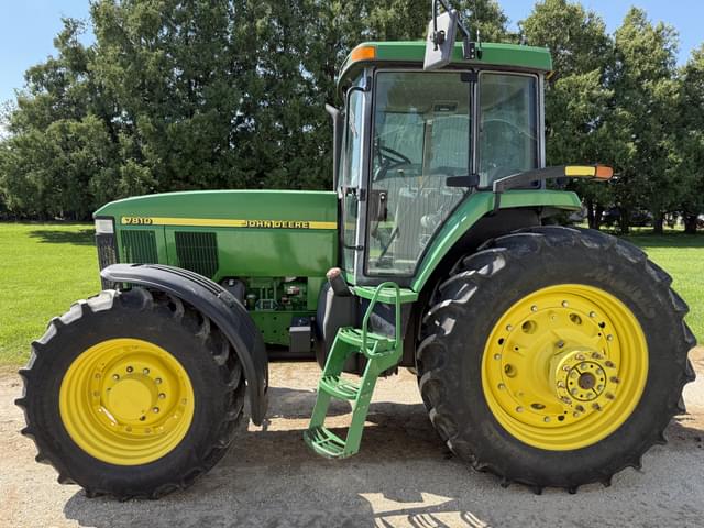 Image of John Deere 7810 equipment image 3