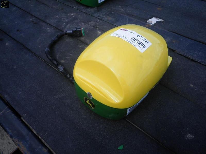 Image of John Deere StarFire 6000 Image 0