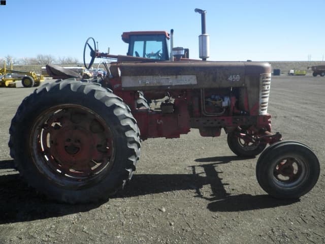 Image of Farmall 450 equipment image 3
