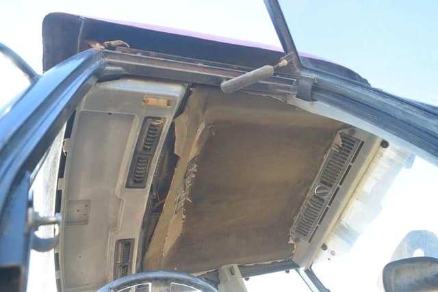 Image of Case IH 5140 equipment image 4