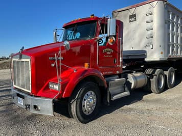 Main image Kenworth T800