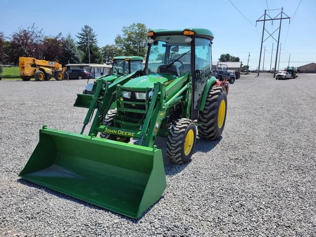 Image of John Deere 4066R equipment image 1