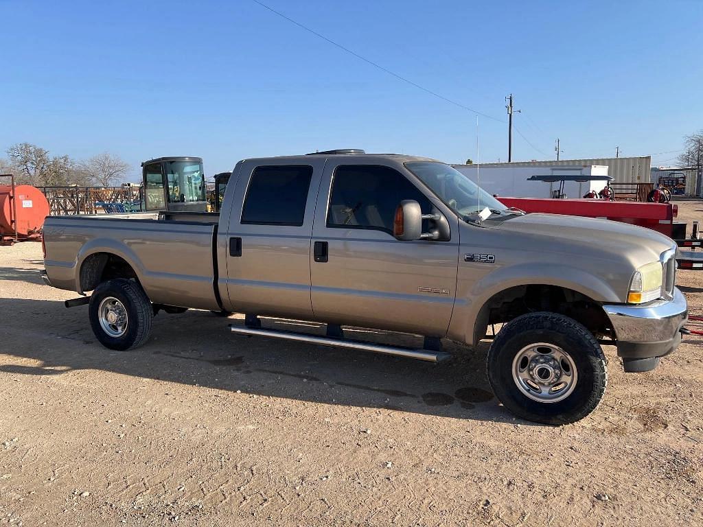 Image of Ford F-350 Primary image