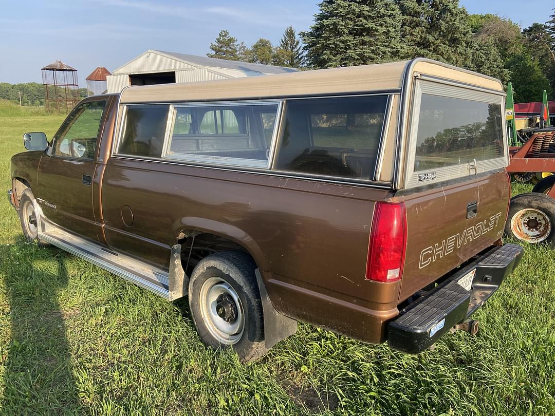 Image of Chevrolet Cheyenne 2500 Primary image