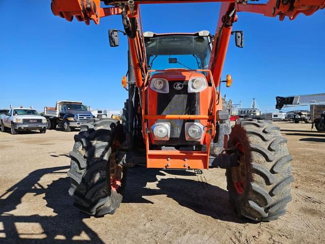 Image of Kubota M135GX equipment image 2