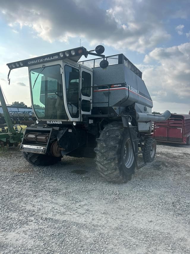 Image of Gleaner N5 equipment image 1