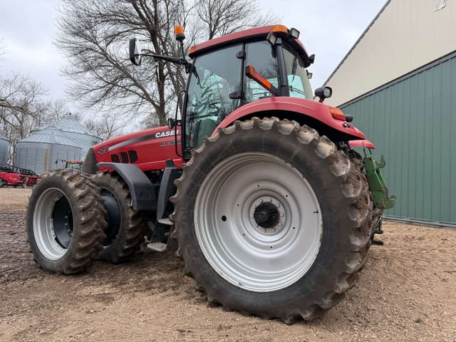 Image of Case IH 275 equipment image 2