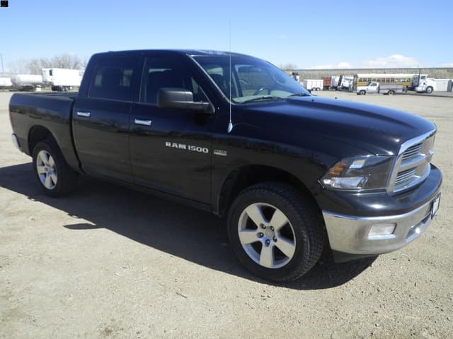 Image of Dodge Ram 1500 equipment image 2