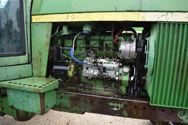 Image of John Deere 4630 equipment image 3