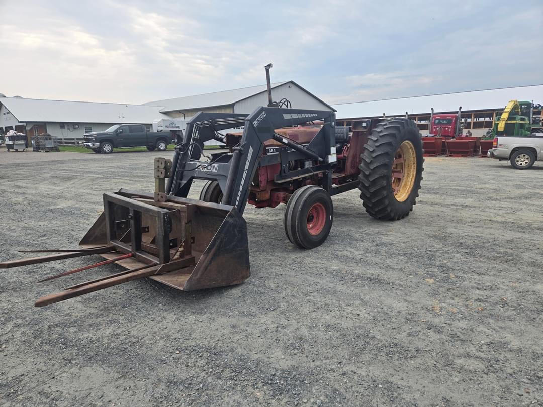 Image of International Harvester 884 Primary image