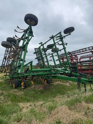 John Deere 2210 Image