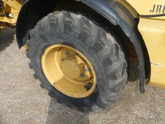 Image of Caterpillar 908H2 equipment image 4