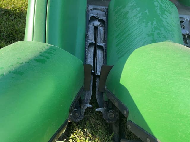 Image of John Deere 608C equipment image 3