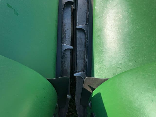 Image of John Deere 608C equipment image 1