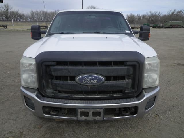 Image of Ford F-250 equipment image 1